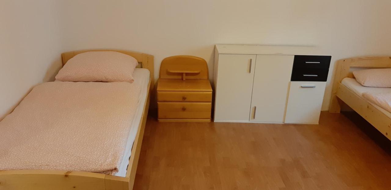 Ferienwohnung Glaser Pforzheim Luaran gambar